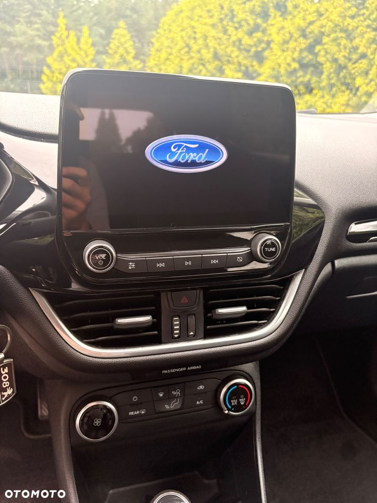 Ford Fiesta - 11