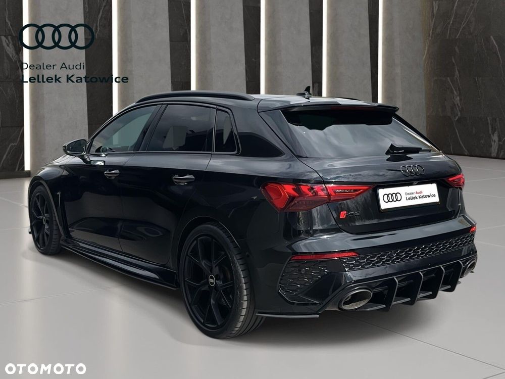 Audi RS3 Sportback - 4