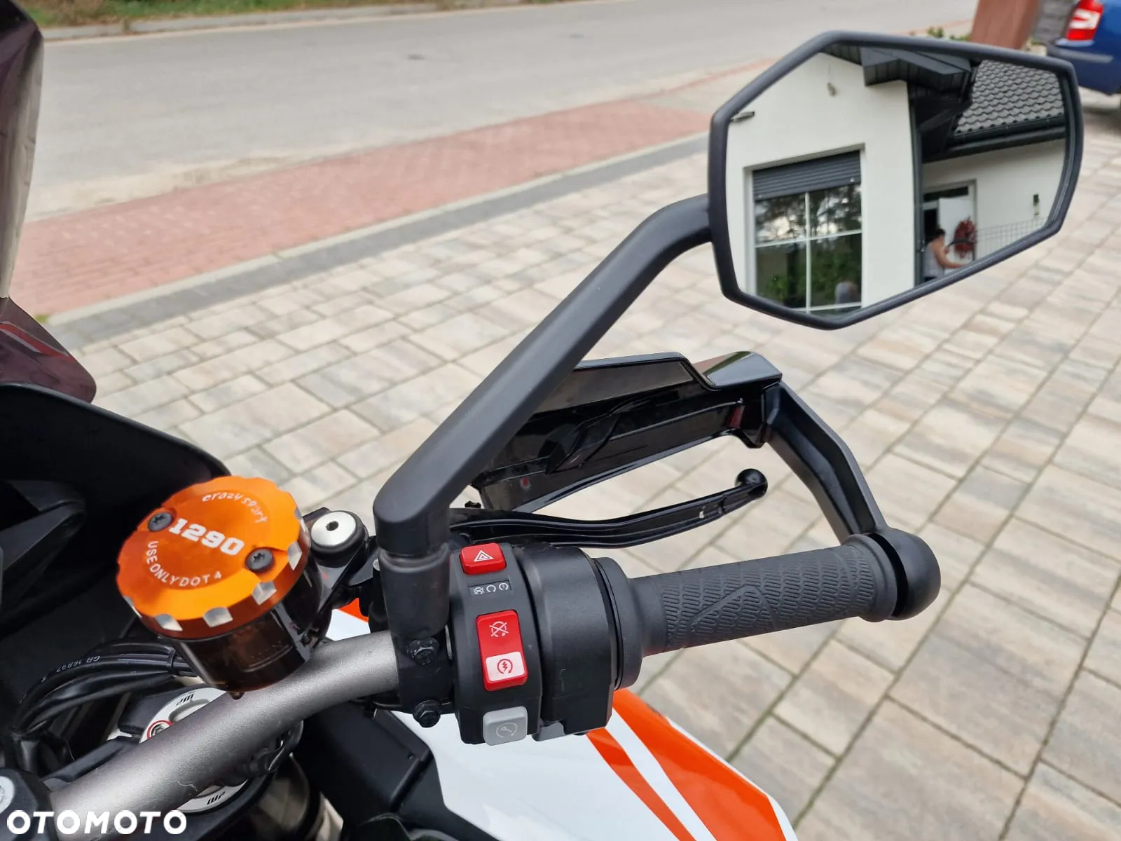 KTM Super Duke - 22
