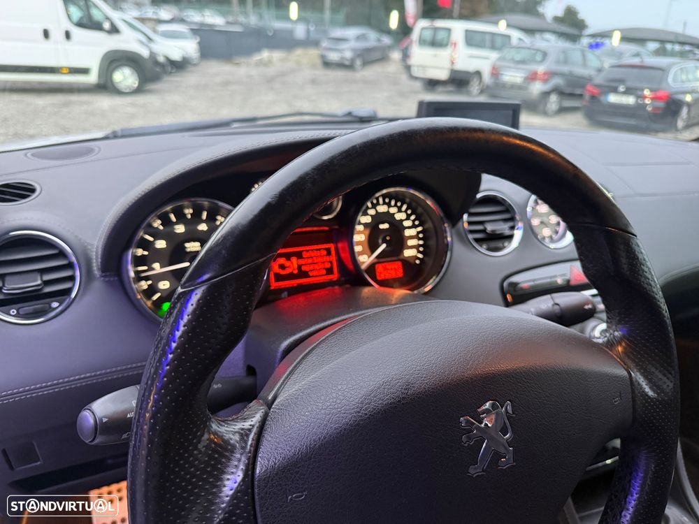 Peugeot RCZ 1.6 200 THP - 16