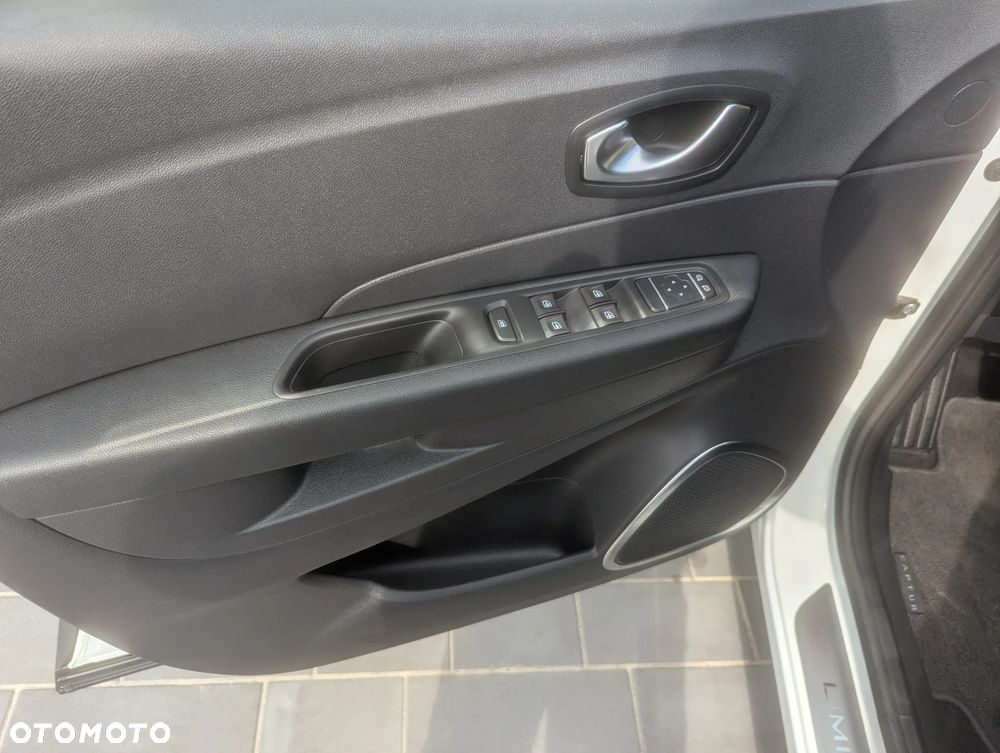 Renault Captur - 20