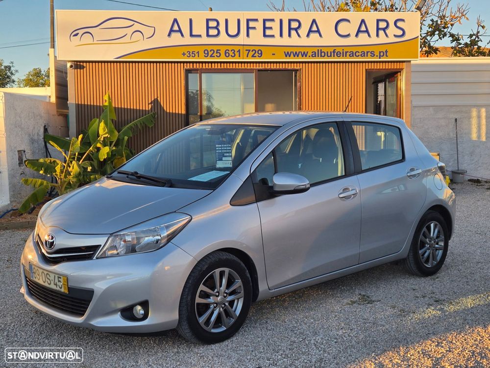 Toyota Yaris 1.4 D-4D Comfort+Navi - 8