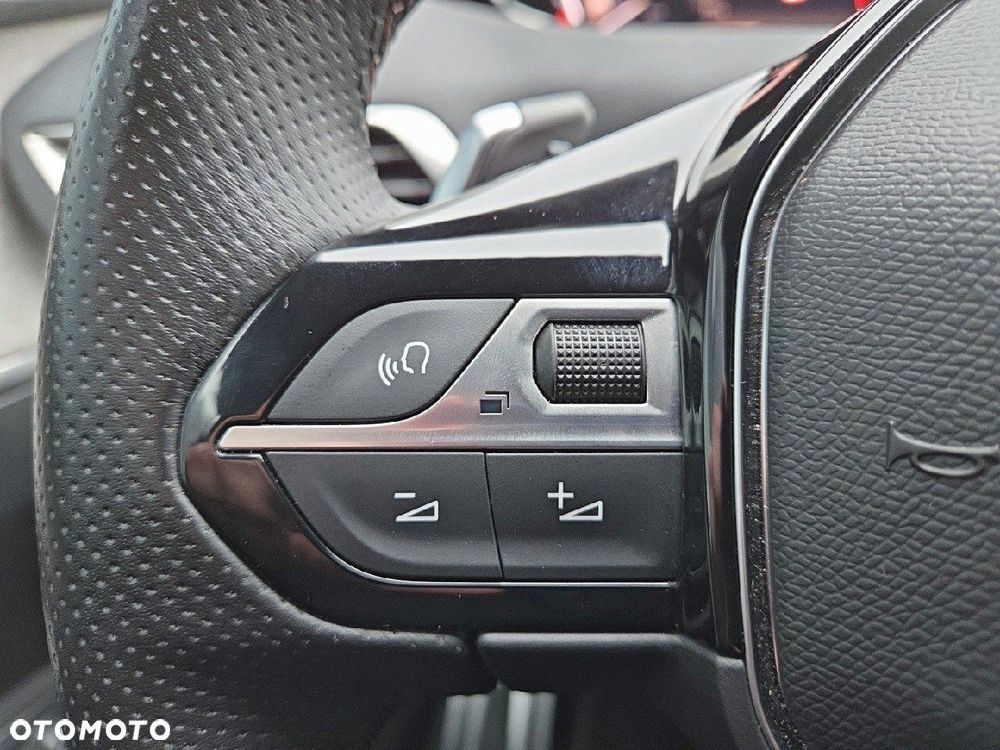 Peugeot 5008 1.5 BlueHDi GT S&S EAT8 - 17