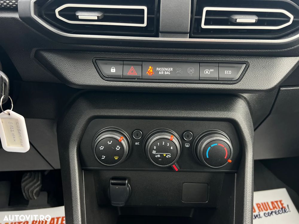 Dacia Logan TCe 90 MT6 Expression - 11