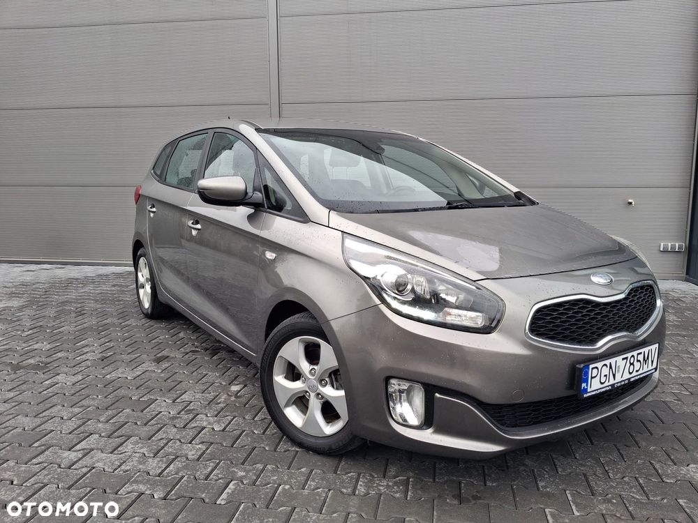 Kia Carens 1.7 CRDi M 7os EU6 - 2