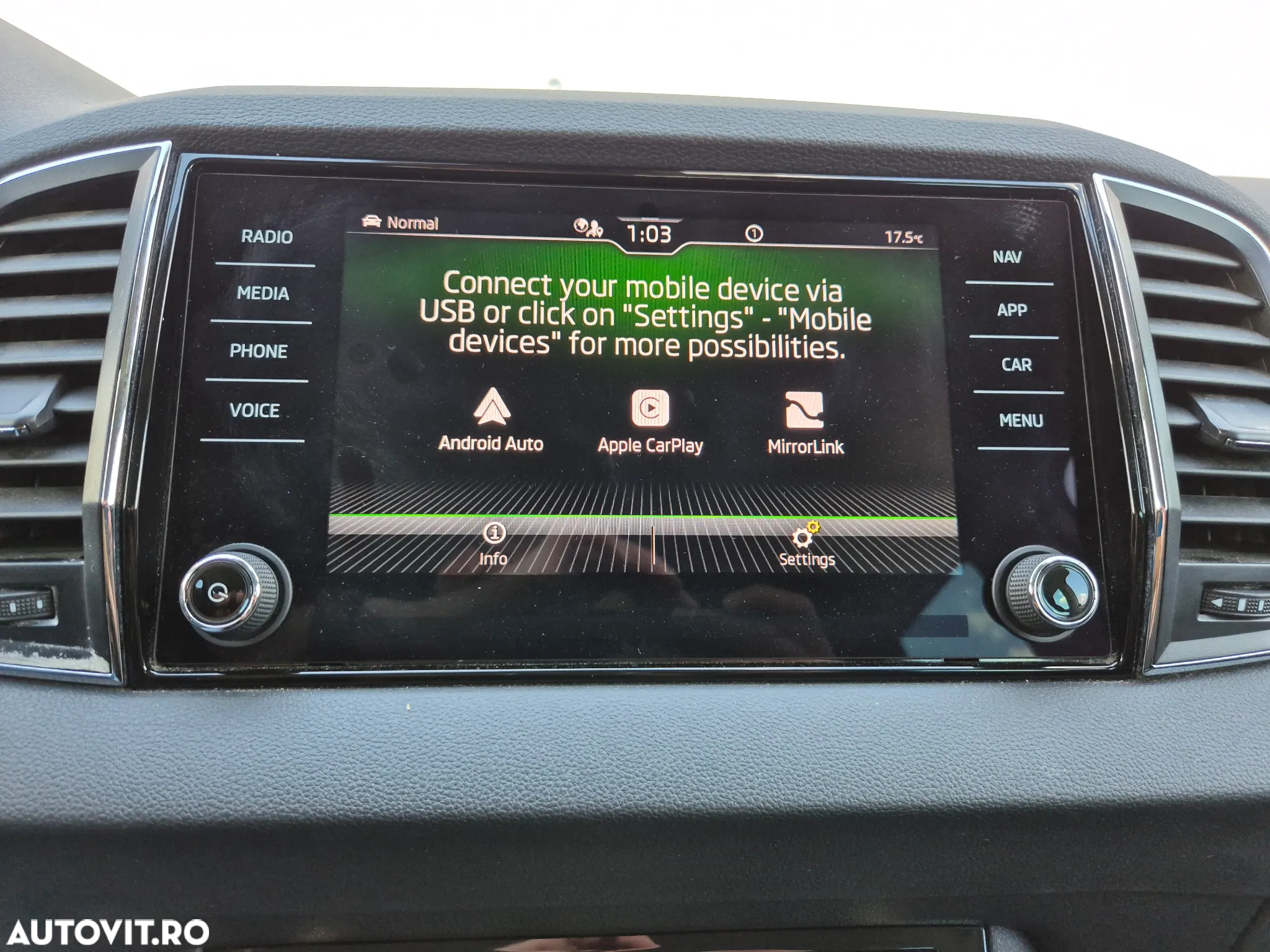 Skoda Karoq 1.5 TSI DSG Style - 28