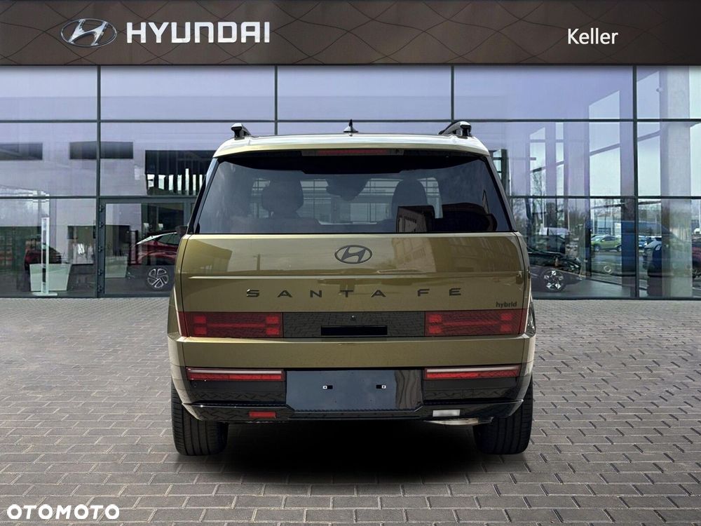Hyundai Santa Fe - 4