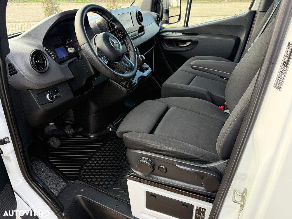 Mercedes-Benz Sprinter - 9