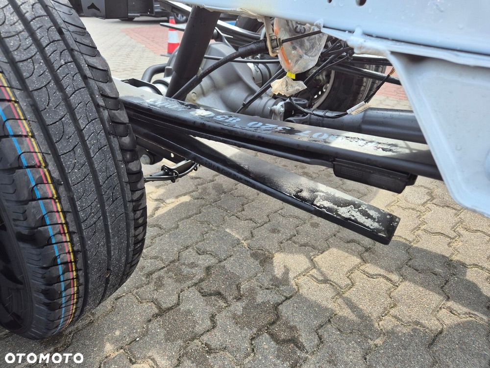 Mercedes-Benz Sprinter 519 CDI OM654 - 8