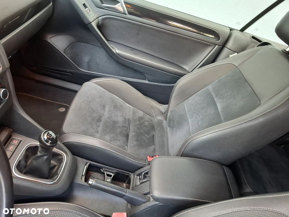 Volkswagen Golf Cabrio 2.0 TDI BlueMotion Technology Life - 25