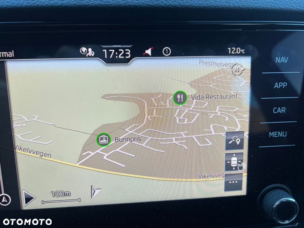 Skoda Karoq 2.0 TDI SCR 4x4 DSG Style - 11