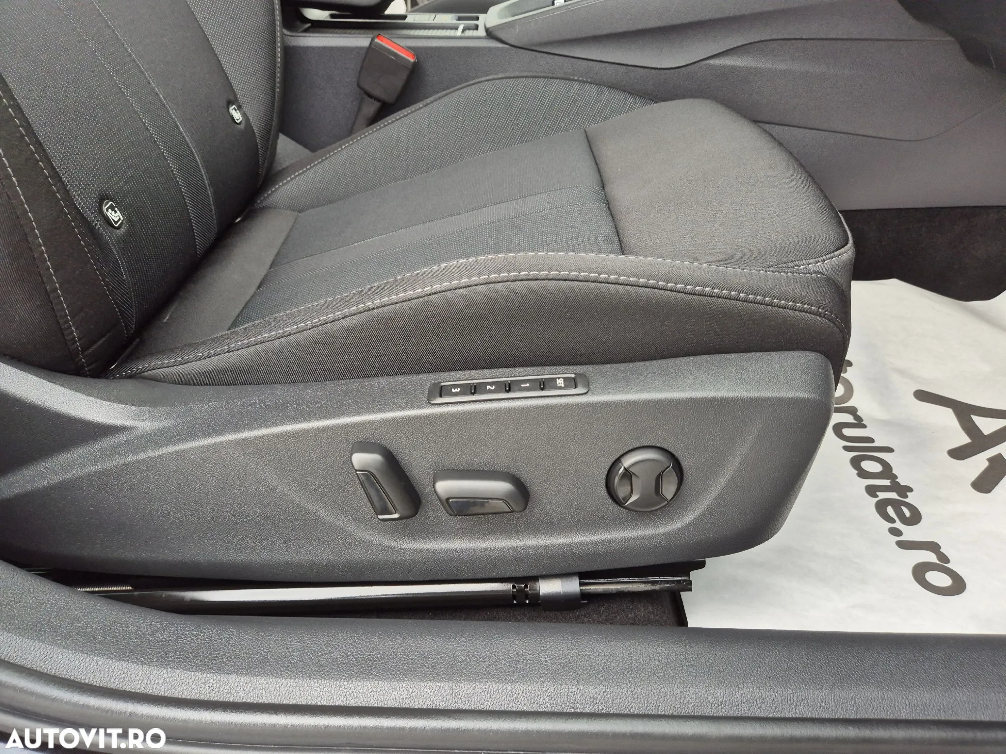 Skoda Octavia Combi 1.4 TSI iV DSG Style - 13