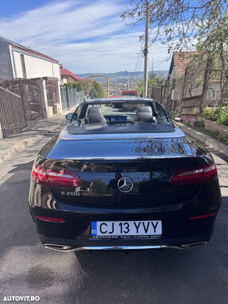 Mercedes-Benz E - 14