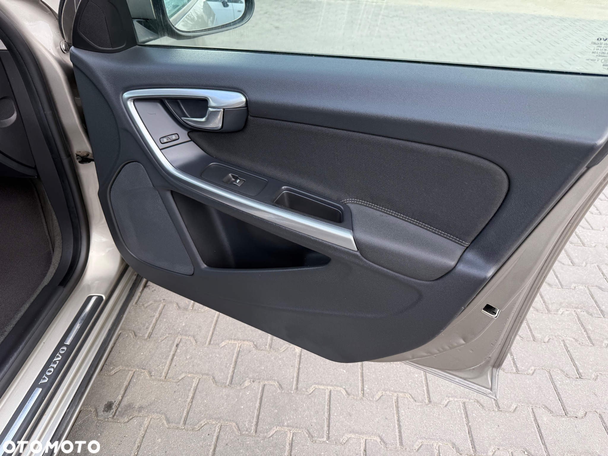 Volvo V60 D4 - 18