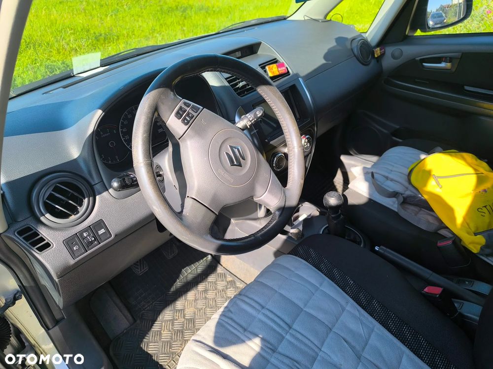 Suzuki SX4 1.6 GLX / Comfort - 3