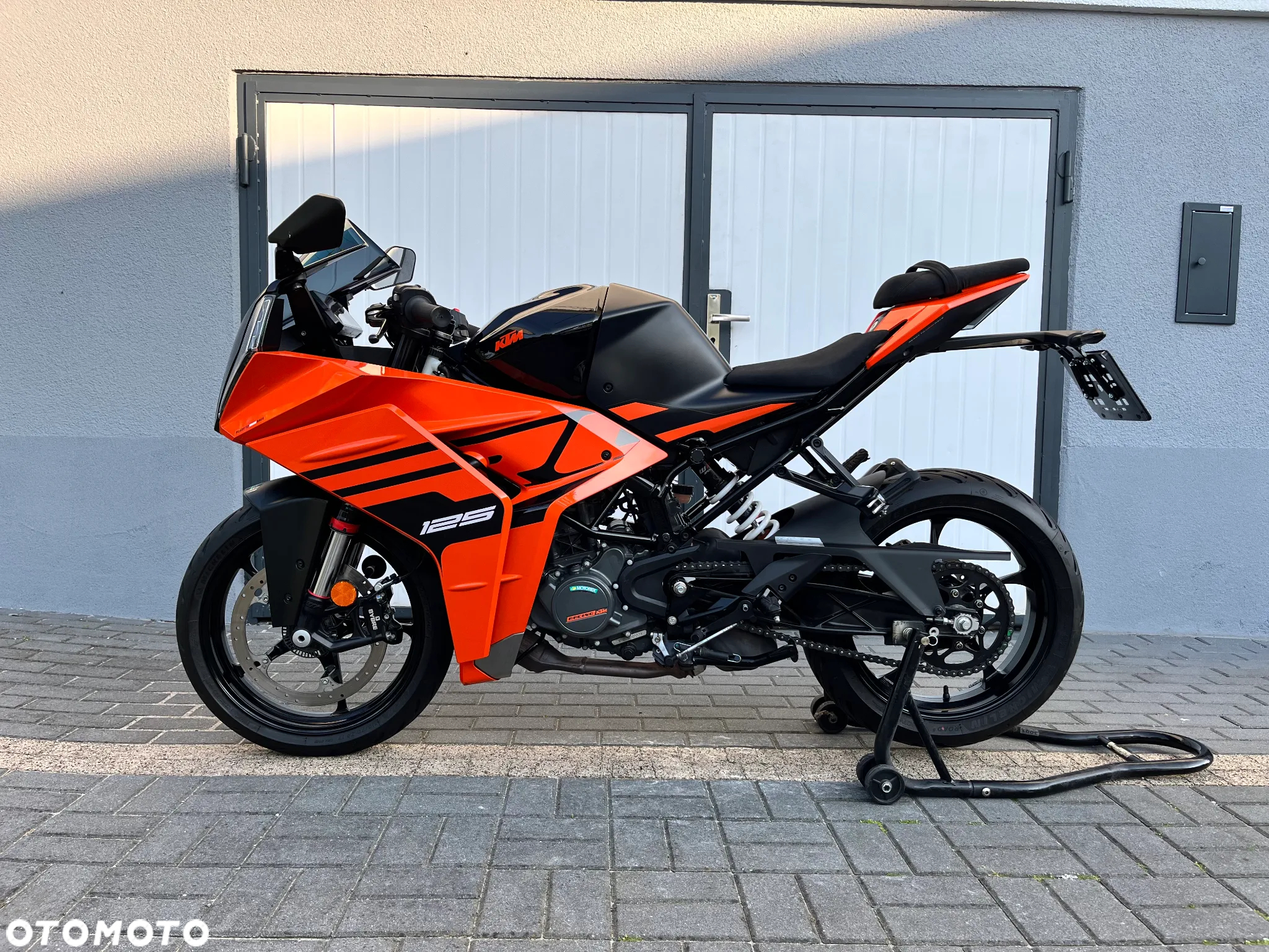 KTM RC 125 - 6
