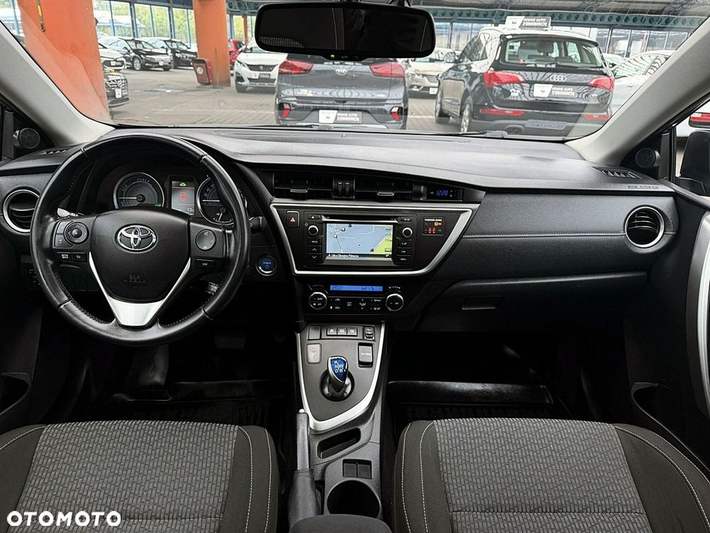 Toyota Auris - 15