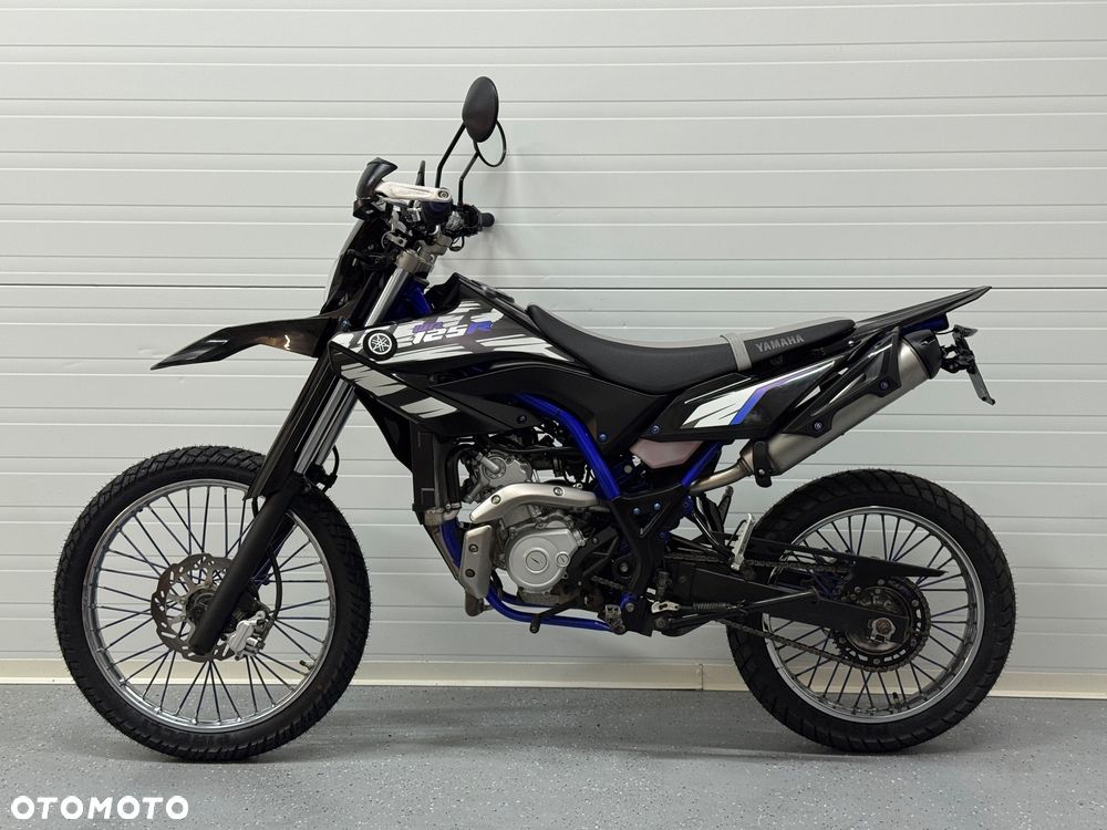 Yamaha WR - 18