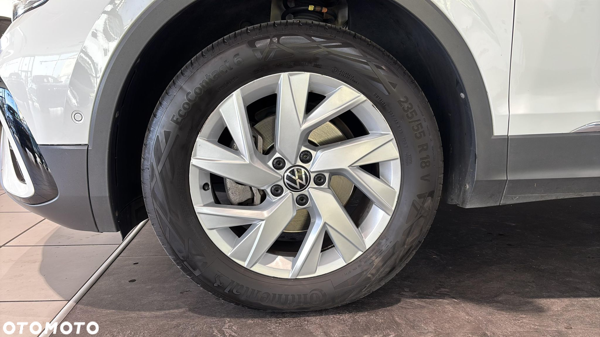 Volkswagen Tiguan Allspace 2.0 TDI Elegance DSG - 25