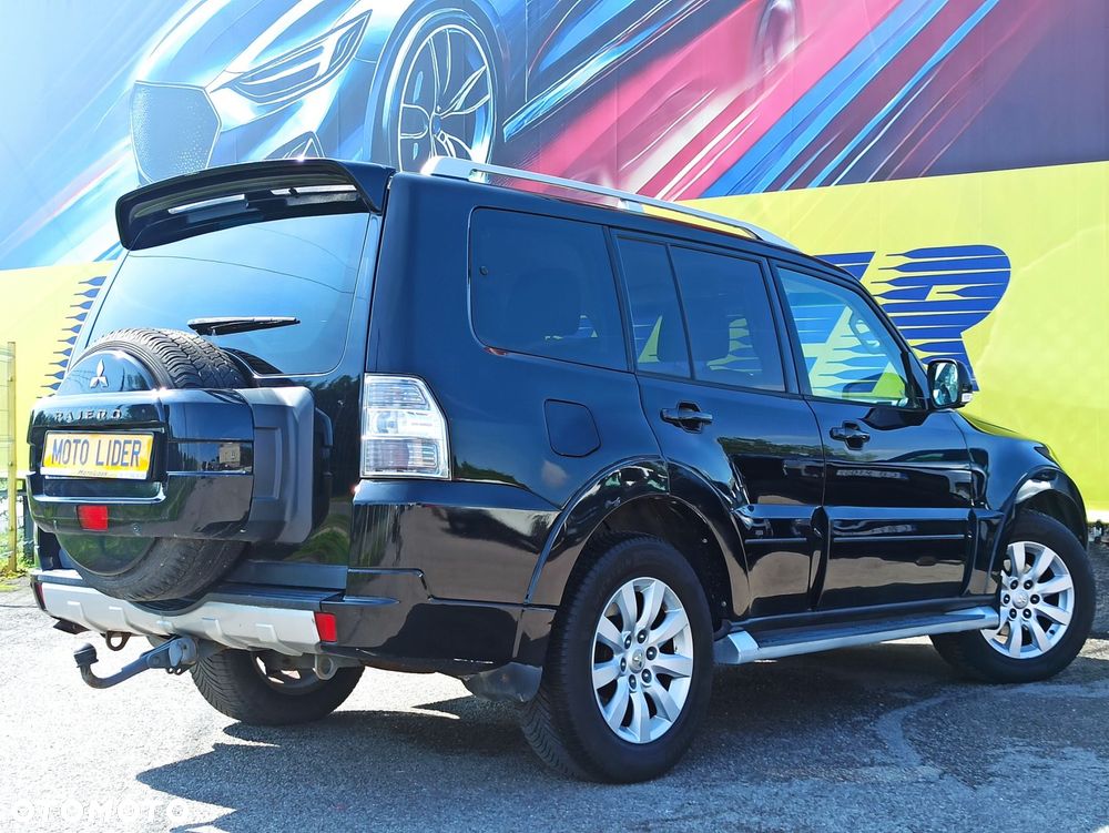 Mitsubishi Pajero - 6
