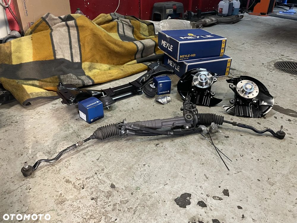 BMW Seria 3 - 21