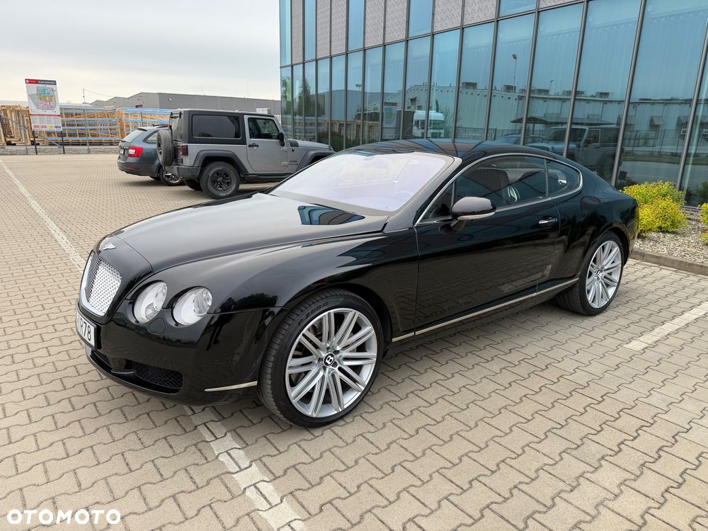Bentley Continental GT Standard - 2