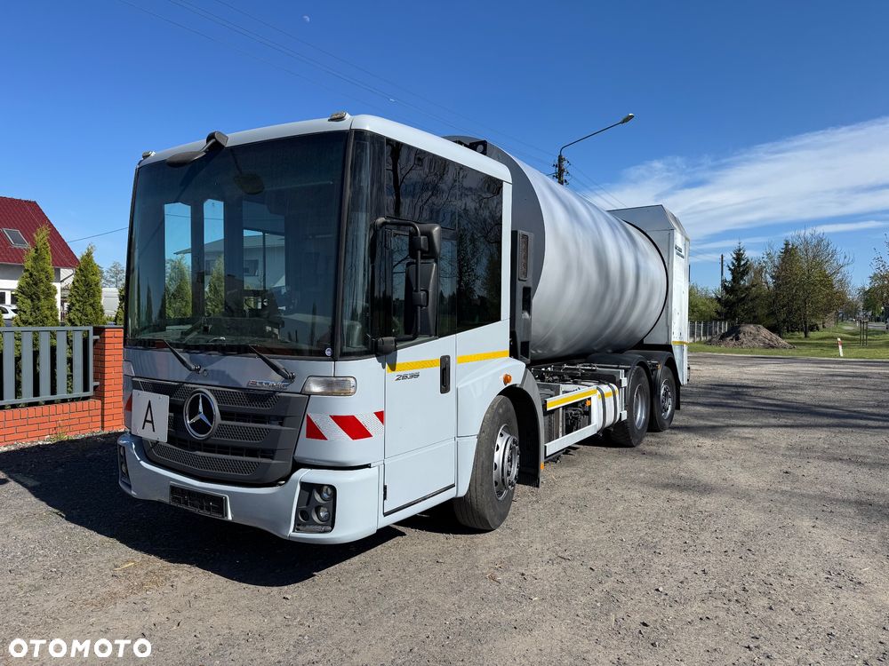 Mercedes-Benz Econic - 2