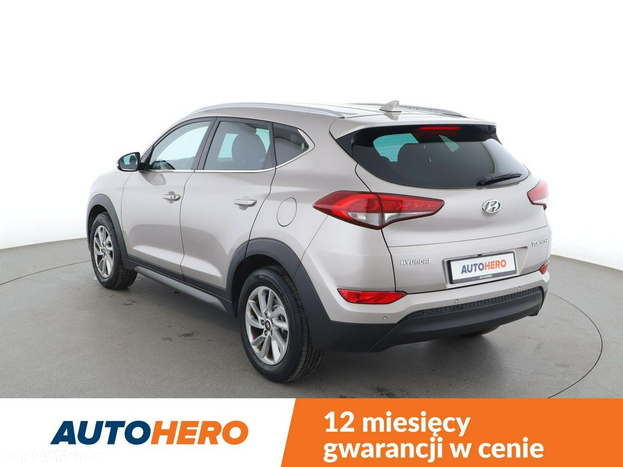 Hyundai Tucson 1.7 CRDI BlueDrive Style 2WD - 4