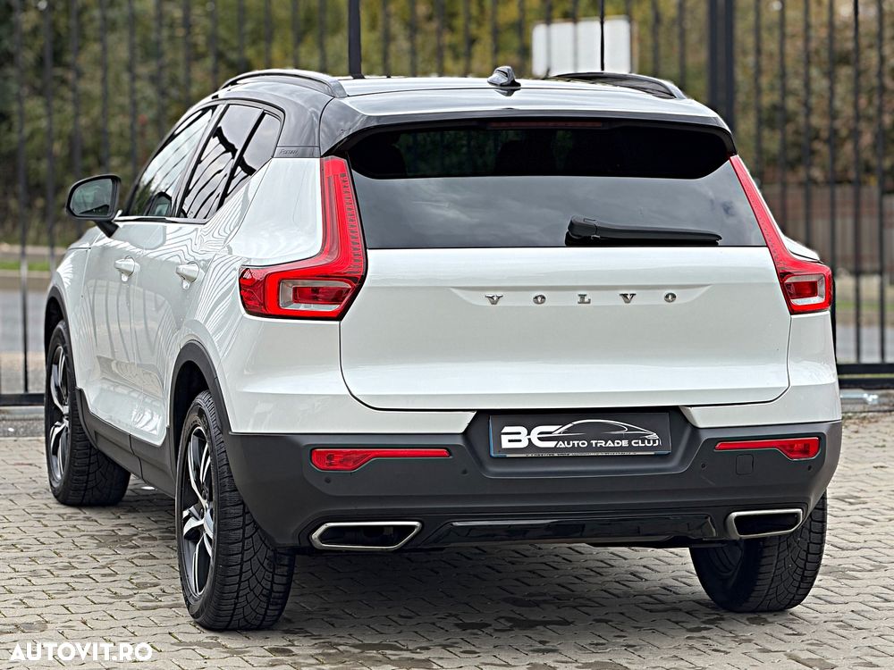Volvo XC 40 D4 AWD R-Design - 14