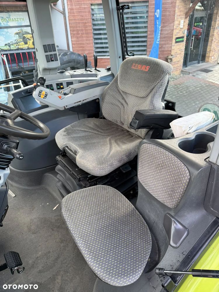 Claas AXION 830   840 ARION 650  CASE PUMA 210 - 17