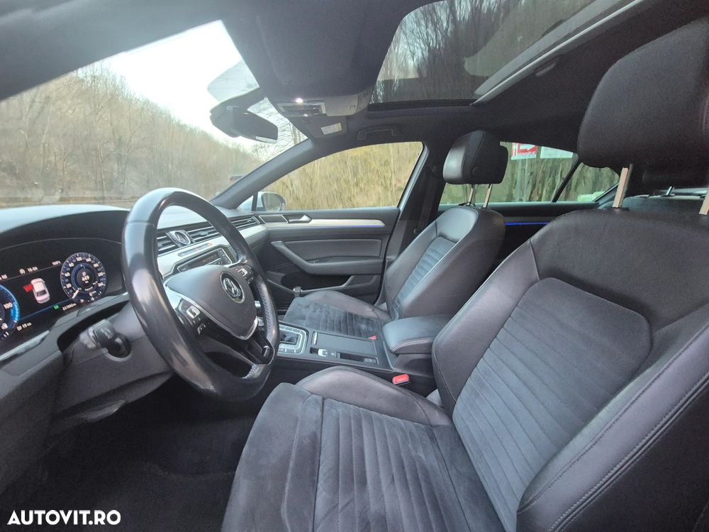 Volkswagen Passat - 11