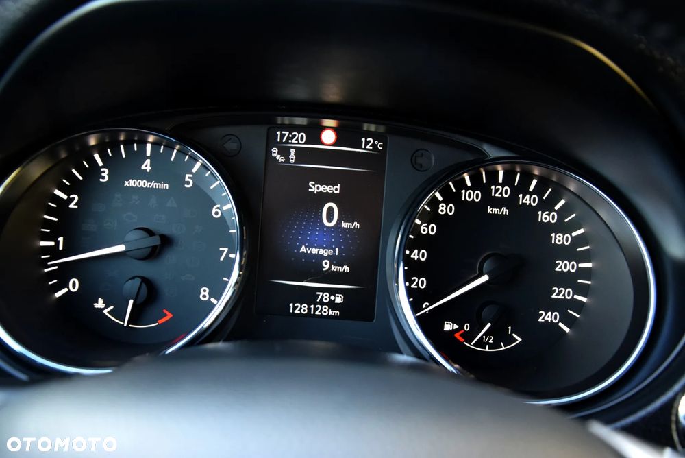 Nissan Qashqai 1.6 DIG-T Tekna - 28