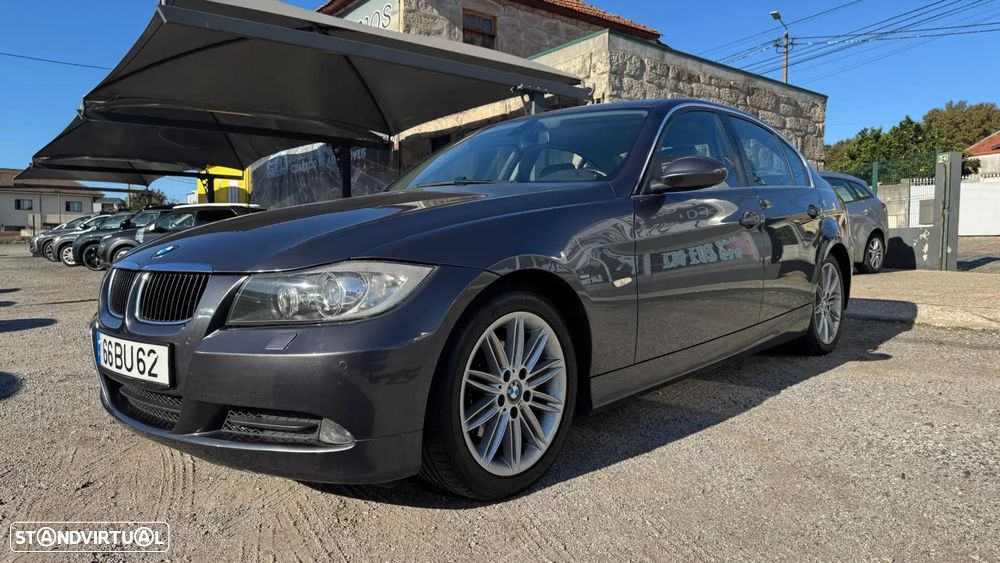 BMW 320 dA Exclusive - 3