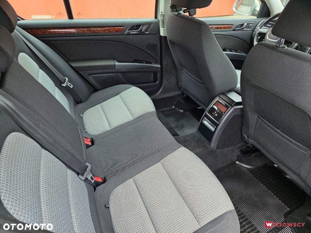 Skoda Superb - 17
