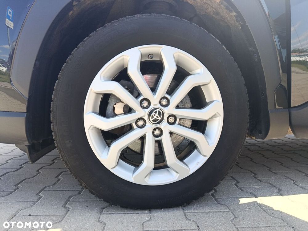 Toyota Corolla Cross - 19