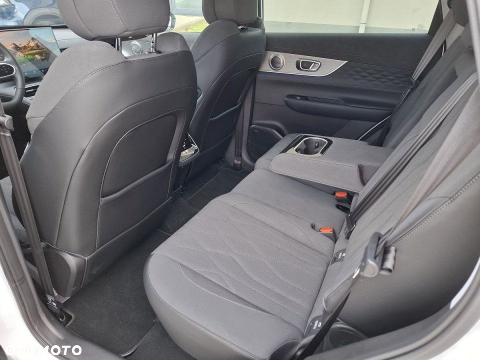 Chery Tiggo 8 - 11