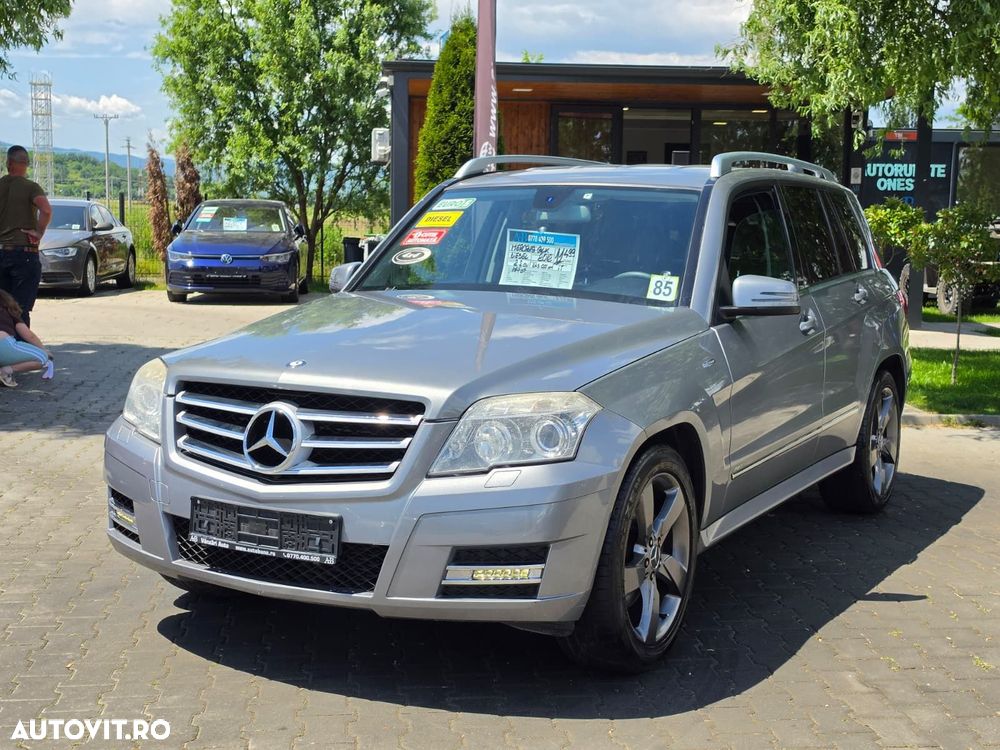 Mercedes-Benz GLK - 2