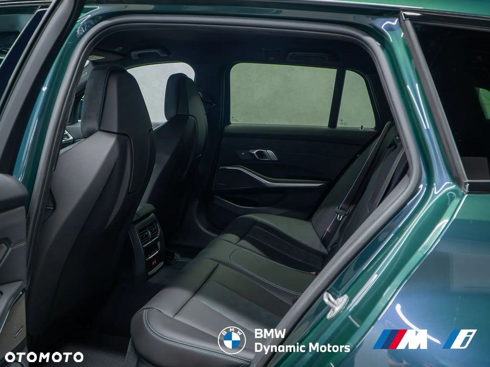 BMW M3 Competition M xDrive - 25
