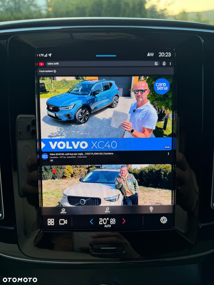 Volvo XC 40 B3 Plus Bright - 24