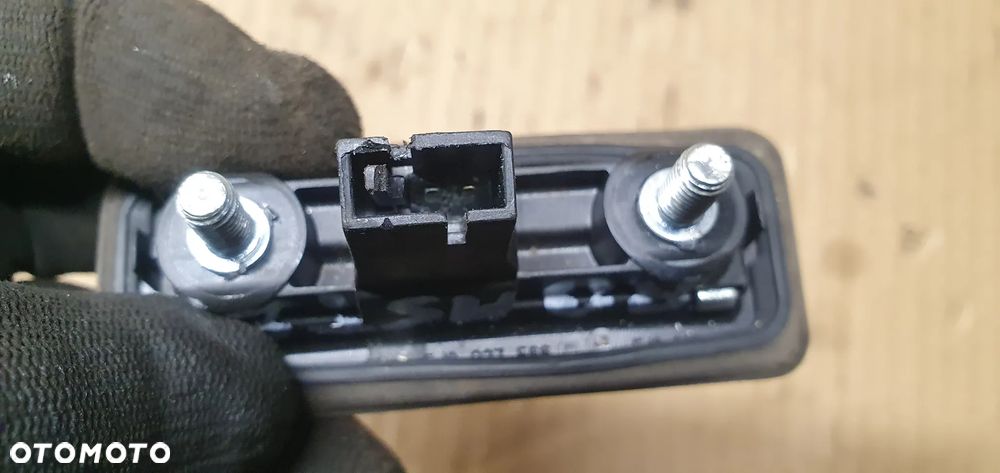 Klamka mikrostyk klapy bagażnika Skoda Roomster 5J0827229 - 4