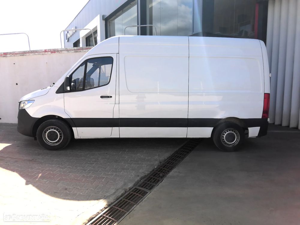 Mercedes-Benz SPRINTER 311CDI/39 L2H2 - 2