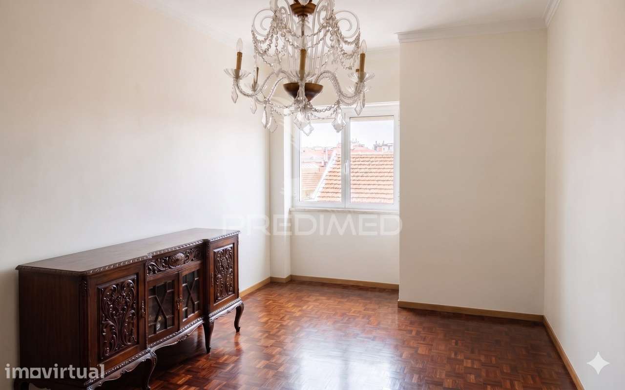 Excelente Apartamento T4 em Queluz - Espaço, Conforto e Localização... - Grande imagem: 5/24