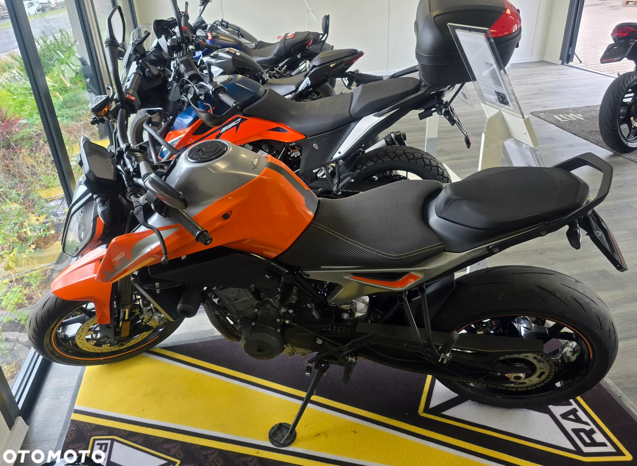 KTM Duke - 4