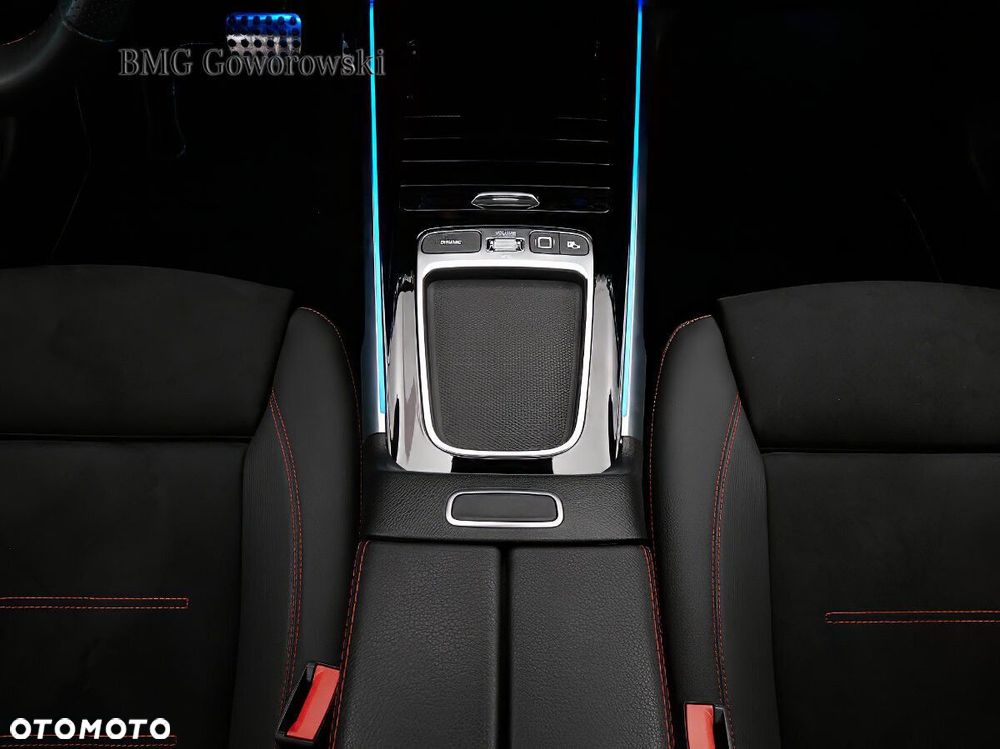 Mercedes-Benz GLB 200 d 4-Matic AMG Line 8G-DCT - 13