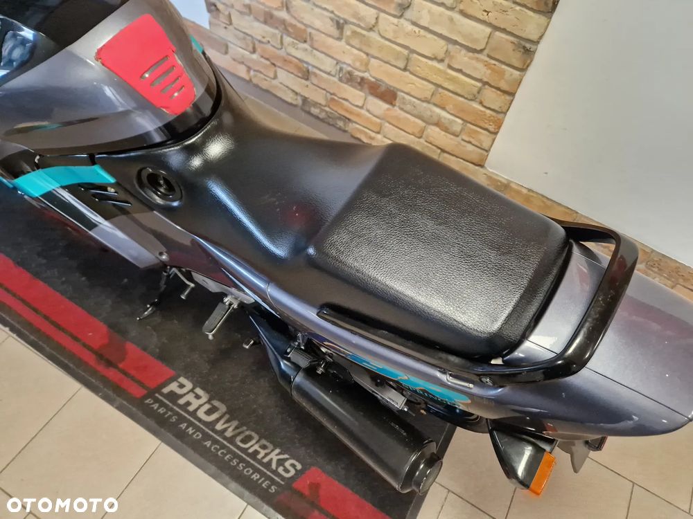Honda CBR - 14
