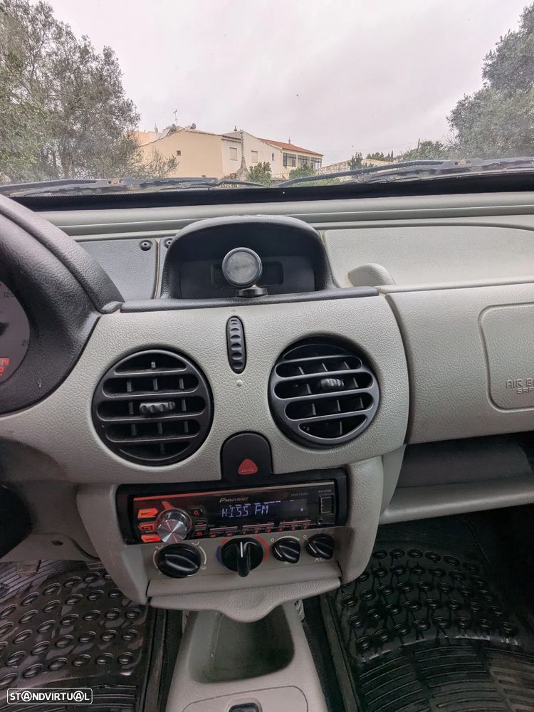 Renault Kangoo 1.5 dCi Expression - 19