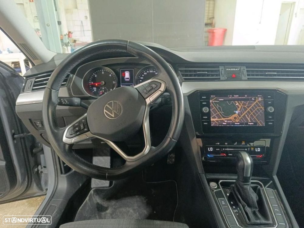 VW Passat Variant 2.0 TDI Business DSG - 3