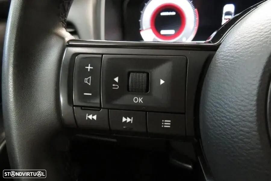 Nissan Qashqai 1.3 DIG-T N-Connecta LED — fotografia 10
