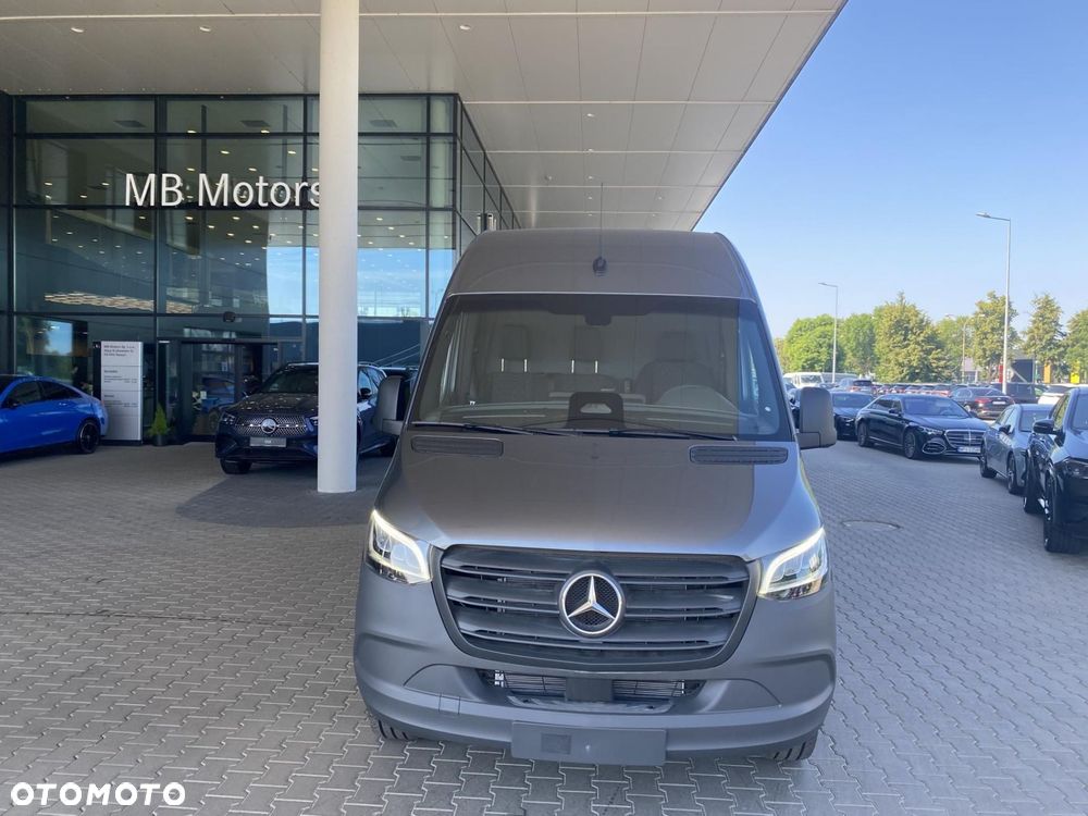 Mercedes-Benz Sprinter - 3