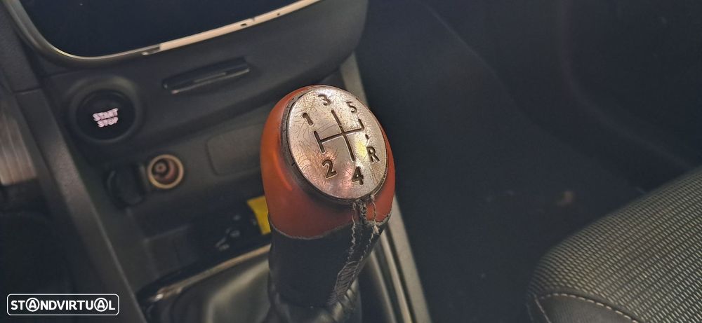 Renault Clio 1.5 dCi Zen - 9